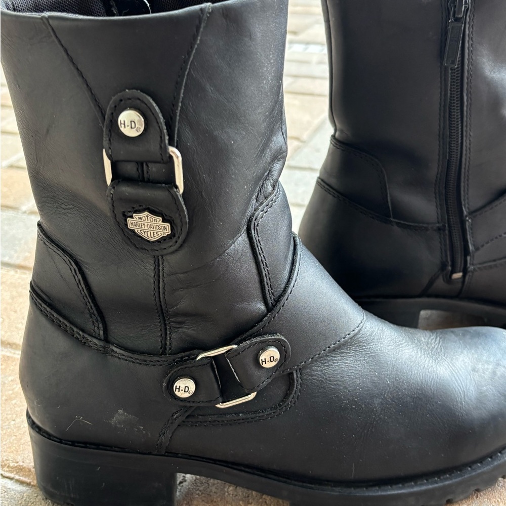 Harley-Davidson Black Woman’s Alivia Black Leather Boots. - Picture 4 of 11